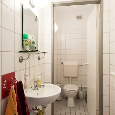 Apartment In Der Yogaschule Cologne Exterior photo